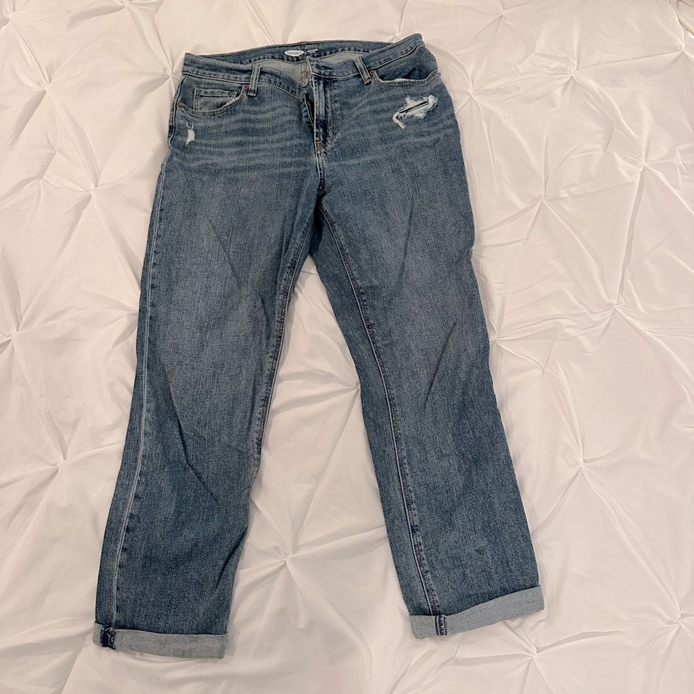 Women’s medium wash denim high rise jeans- size 8